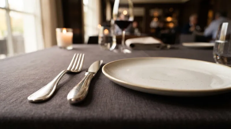Illustration: Gastrophysicists have found that serving desserts on round, white plates consistently enhances the brain's perception of sweetness.