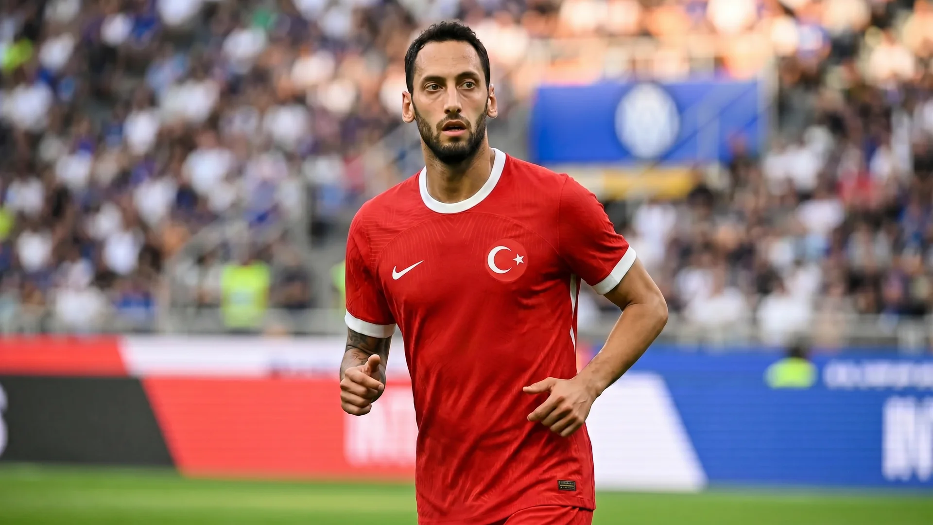 Hakan Calhanoglu